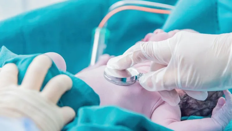 Neonatal Hypoglycemia: Why Newborns Get Low Blood Sugar and When It's Dangerous